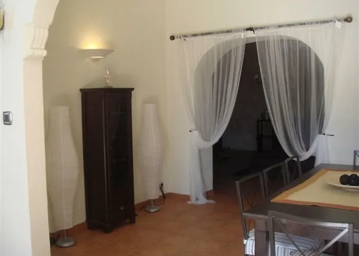 Masia L'Ampolla